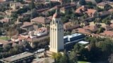 Башня Гувера и вид на Стэнфордский университет 