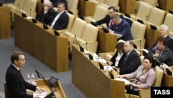 Председатель Госдумы Сергей Нарышкин выступает перед депутатами 