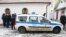 Полицейский автомобиль у храма Святителя Николая на Бакунинской улице