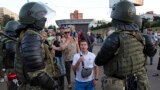 Жестокость силовиков в Беларуси: задержания и избиения на улицах городов