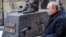 Владимир Путин открывает памятник Александру Солженицыну
