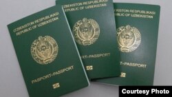 В Узбекистане биометрические паспорта начали выдавать с 2011 года