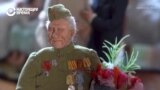"У меня бабушка такая же была!": "живые" куклы российских стариков