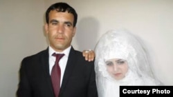 Раджабби Хуршед с мужем в день свадьбы