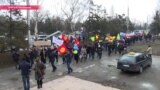 Солидарность к СМИ. В Бишкеке прошел марш в поддержку свободы слова