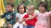 Любовь через интернет: как таджикская диаспора за рубежом помогает детям-сиротам на родине