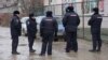Полицейским в Улан-Удэ на 23 февраля подарили стриптизершу. Сотрудницу, которая позвала ее на корпоратив, уволили