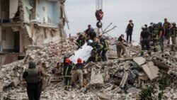 Утро: Украина идет в атаку, Россия выпускает ракеты по домам Донбасса и Харькова