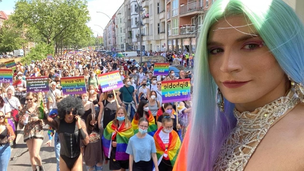 В Петербурге на пять дней открылся ЛГБТ-музей