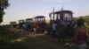 Фермеры Кубани прекратили "тракторный марш" на Москву