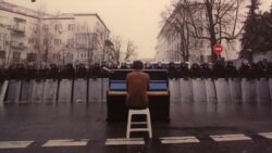 Артдокфест 2015 : Музей "Революция"