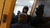 Силовики провели обыски в нескольких регионах России по делу о пожертвованиях "Фонду борьбы с коррупцией" Навального