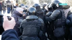 "Долой царя!": протесты 31 января от Калининграда до Владивостока