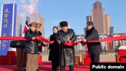 Церемония открытия улицы, на которой расположен жилой квартал. Фото ЦТАК