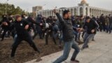 Азия: режим ЧП, столкновения и стрельба в Бишкеке