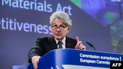 Тьерри Бретон