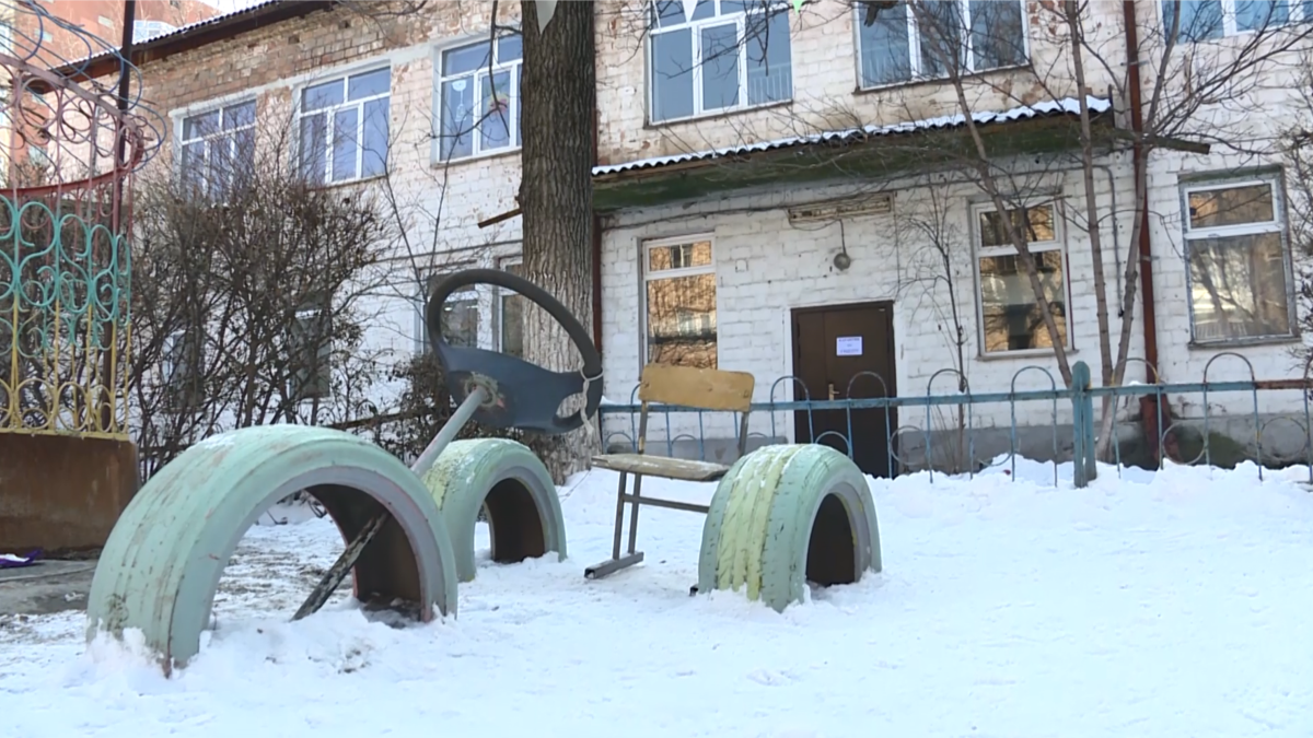 Был в шоке, когда услышал, что сын должен кушать сыр и фрукты