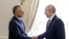 Спецпосланник США Стив Уиткофф и президент РФ Владмир Путин
