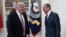 Дональд Трамп и Сергей Лавров во время встречи в Белом доме 10 мая 2017 года