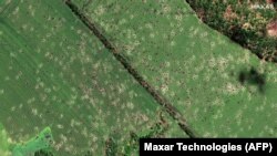 Последствия обстрелов в Донецкой области. Спутниковый снимок, опубликованный Maxar Technologies 7 июня 2022 года. Он сделан 6 июня 2022 года возле Славянска