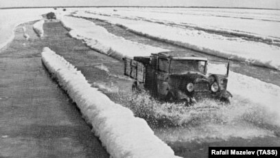 Где брали воду ленинградцы во время блокады