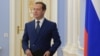 Медведев рассказал, какие санкции США Москва сочтет объявлением "экономической войны"