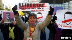 Протесты в Каталонии с требованиями свободы арестованным лидерам движения за независимость региона от Испании 