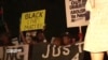 В городе Шарлотт продолжаются протесты, опубликованы видеозаписи полицейских камер