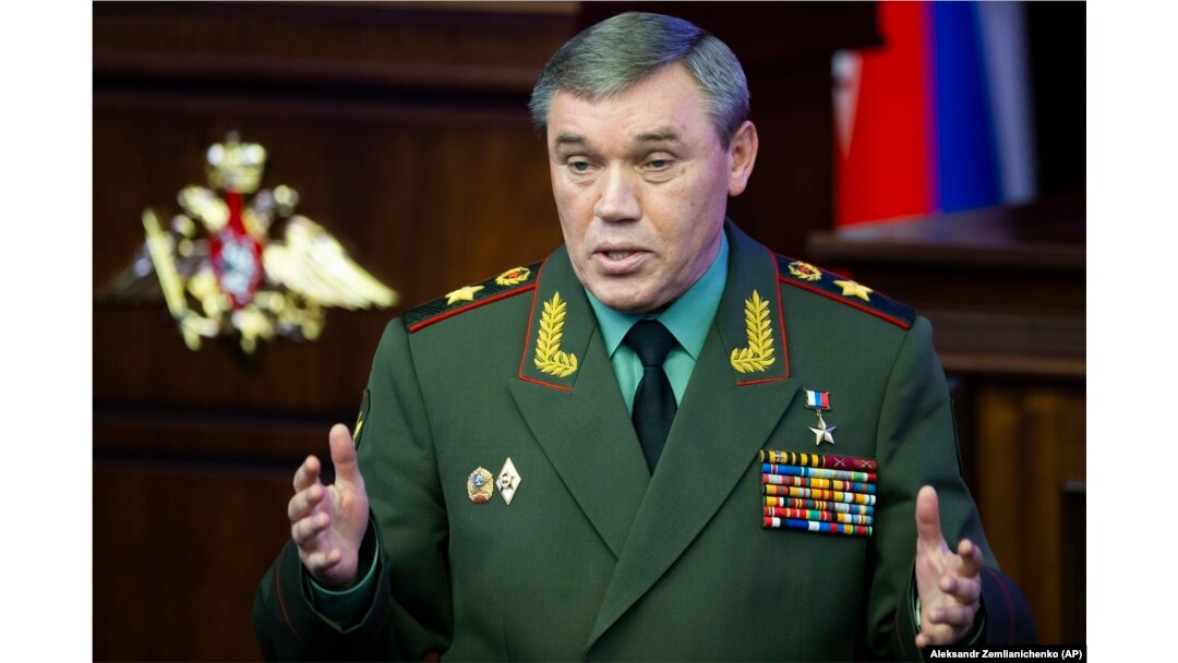 Глава Генштаба живет не по средствам?