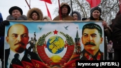 Митинг в Севастополе, Крым