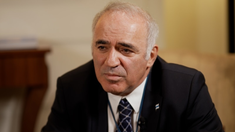 Суд в России заочно арестовал Гарри Каспарова по делу об "оправдании терроризма"