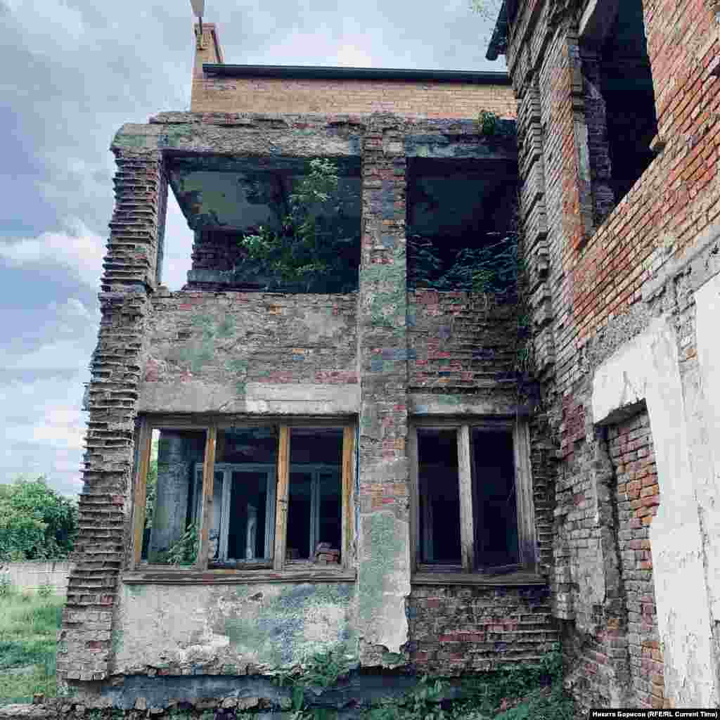 School No. 1&rsquo;s cafeteria, where hostages were kept when Russian special forces started storming the building. History teacher Nadezhda Guriyeva&rsquo;s son and daughter, Boris and Vera, died during that operation. The children were taken to a morgue in Vladikavkaz, North Ossetia&rsquo;s principal town, on September 4 for identification. &nbsp;They were buried in closed coffins.&nbsp; &ldquo;Verochka was very badly burned. Boris not so much; only half of his body,&rdquo; remembered Guriyeva. Vera was identified by &quot;the remains of her panties and her ball gown &hellip;&quot; she said. &quot;That&#39;s all there was.&quot;&nbsp; &nbsp;