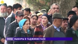 Выборы президента РФ в Таджикистане: люди стоят в очередях, чтобы проголосовать