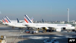 Самолеты Air France в аэропорту Парижа