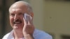 Лукашенко заявил, что "пока вы меня не убьете", новых выборов в Беларуси не будет, а полномочиями он готов делиться "не через улицу"