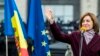 "Выбор между построением правового государства и продолжением клептократии". Чем обернется политический кризис в Молдове