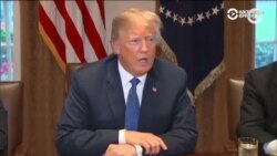 Америка: обыски у адвоката Трампа и Цукерберг в Сенате