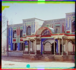 Здание внутри дворцового комплекса эмира Бухары