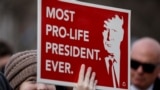 Америка: Трамп выступил на марше против абортов
