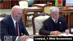 Спецпосланник Трампа Джон Коул встретился в Минске с Александром Лукашенко, чтобы обсудить американские санкции и освобождение политзаключенных