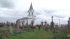 Оцифрованные надгробия. Как гид-переводчик помогает иностранцам находить в Беларуси своих предков