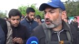 Организатор протестов в Армении Никол Пашинян: "призываем полицию не защищать премьера Саргсяна"