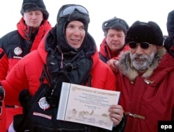 Принц Монако Альбер II (слева) и Артур Чилингаров на Северном полюсе, 2006 год