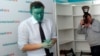 На координатора штаба Навального в Барнауле напали с ножом