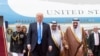 Трамп открыл международное турне визитом в Саудовскую Аравию