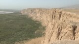 В Таджикистане юноша и девушка спрыгнули со скалы, когда им запретили жениться