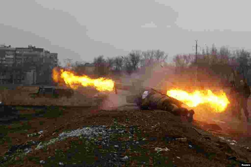 Учения добровольцев на одном из военных полигонов &quot;Донецкой народной республики&quot;: стрельба из переносного противотанкового комплекса &nbsp;