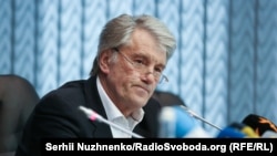 Former Ukrainian President Viktor Yushchenko (file photo)