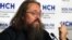 Бывший протодиакон РПЦ Андрей Кураев уехал из России