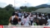 Сотни венесуэльских женщин прорвали границу с Колумбией, чтобы купить еду